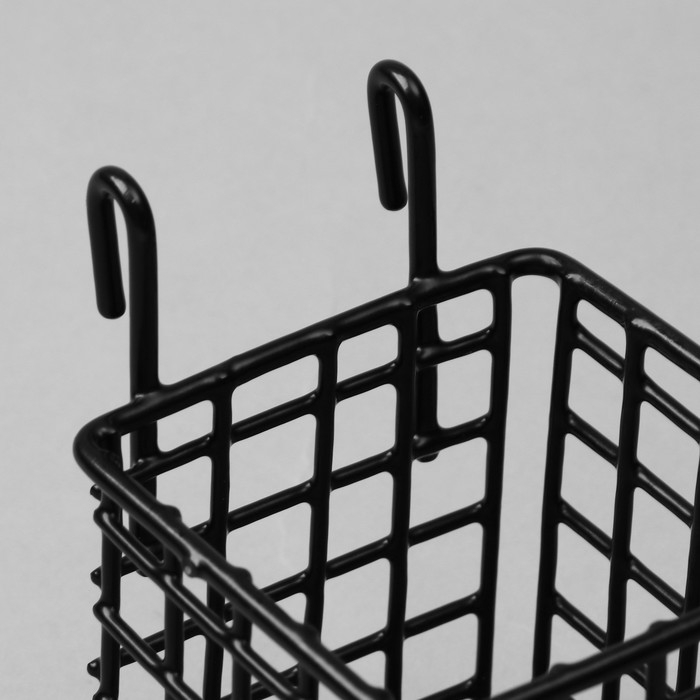 Корзина на сетку, 9&times;9&times;9,5 см, цвет чёрный