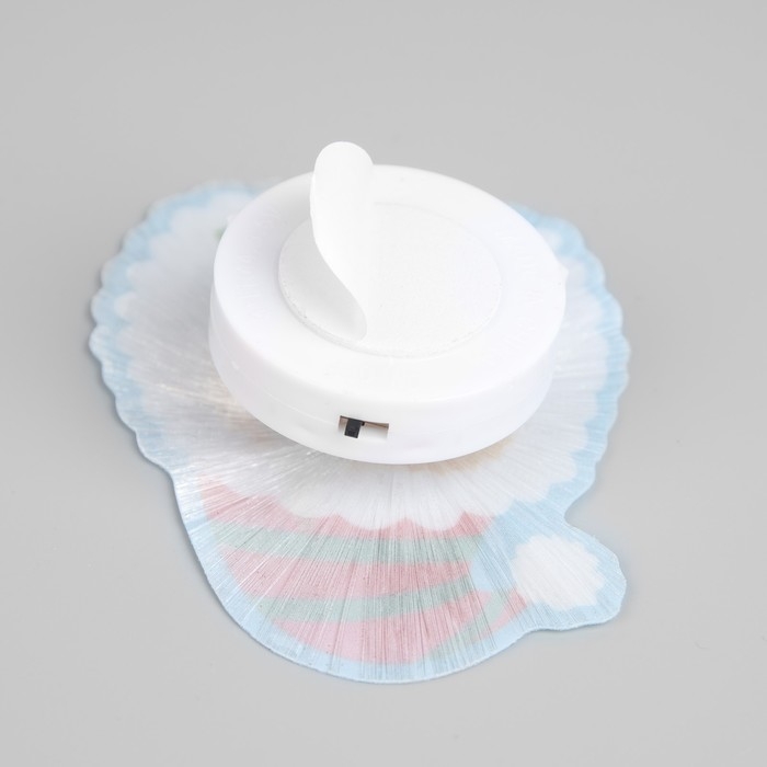 Светодиодная игрушка на липучке &laquo;Дед Мороз&raquo; 6 &times; 8.5 см, батарейки LR44х3 (в комплекте), свечение мульти