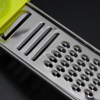 Тёрка для чеснока с держателем Доляна «Гауди», 22×4,5 см, цвет МИКС Тёрка для чеснока с держателем Доляна «Гауди», 22×4,5 см, цвет МИКС