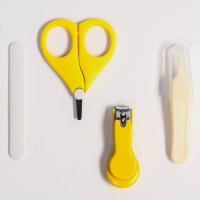 Набор по уходу за ребенком, 4 предмета, цвет желтый Набор по уходу за ребенком, 4 предмета, цвет желтый