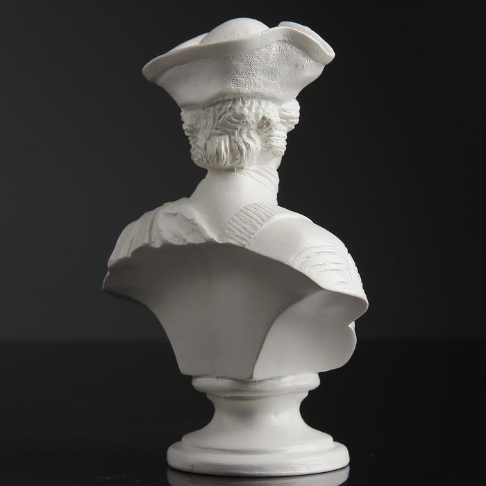 Бюст Бюст "Пётр I в треуголке" белый, 6х15см