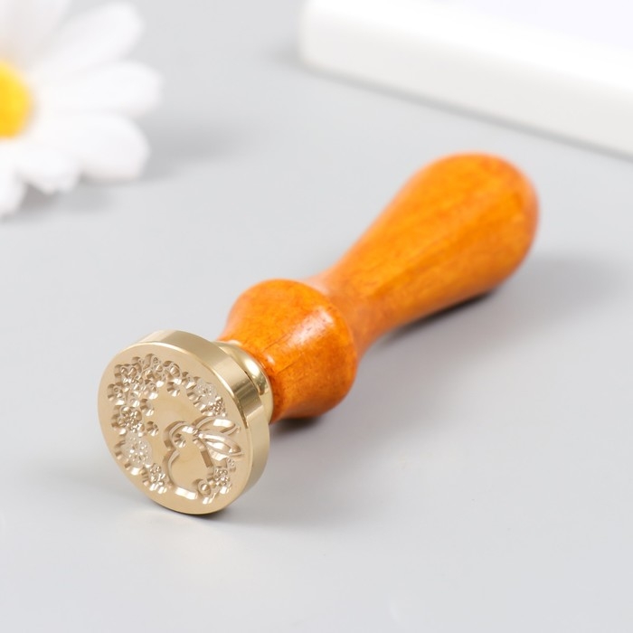 Печать для сургуча с деревянной ручкой Печать для сургуча с деревянной ручкой "Зайчик и цветочки" 9х2,5х2,5 см