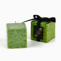 Свеча интерьерная новогодняя &laquo;Чудес&raquo; на Новый год, зеленая, 5 х 5 см