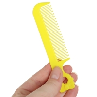 Набор расчёсок с погремушкой «Львёнок», 2 предмета: расчёска с зубчиками + щётка Набор расчёсок с погремушкой «Львёнок», 2 предмета: расчёска с зубчиками + щётка