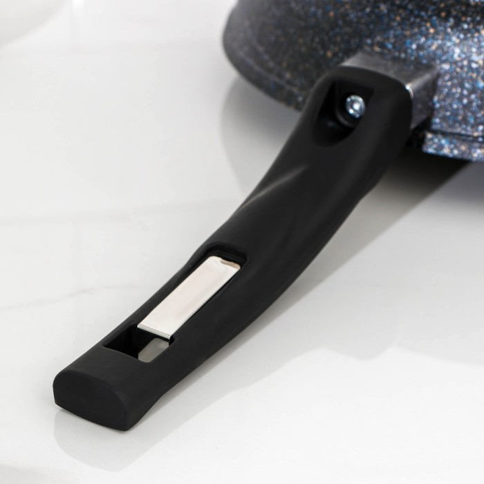 Сковорода &laquo;Гранит Star&raquo;, d=22 см, стеклянная крышка, антипригарное покрытие, тёмно-синий