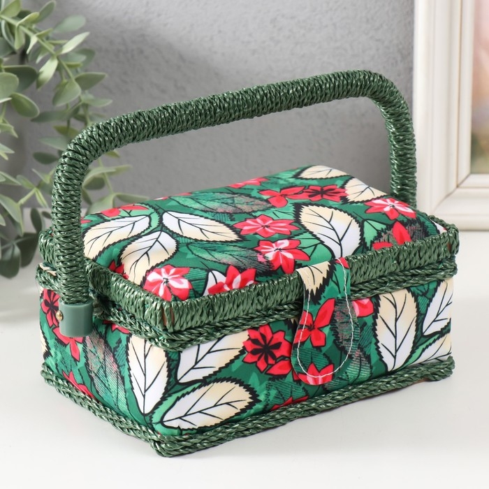 Шкатулка для рукоделия Шкатулка для рукоделия "Пуансеттия на зелёном" 18х12х9,5 см