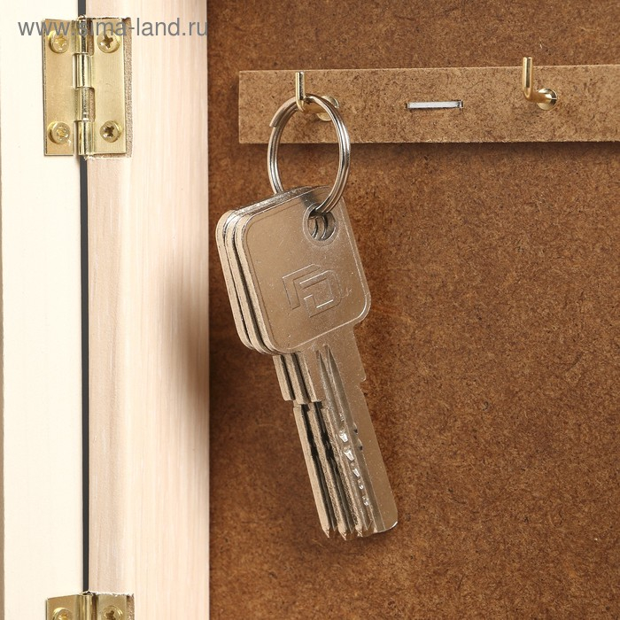 Ключница "Белые пионы" дуб молочный 15х21 см