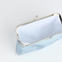 Косметичка на фермуаре, цвет серый Косметичка на фермуаре, цвет серый