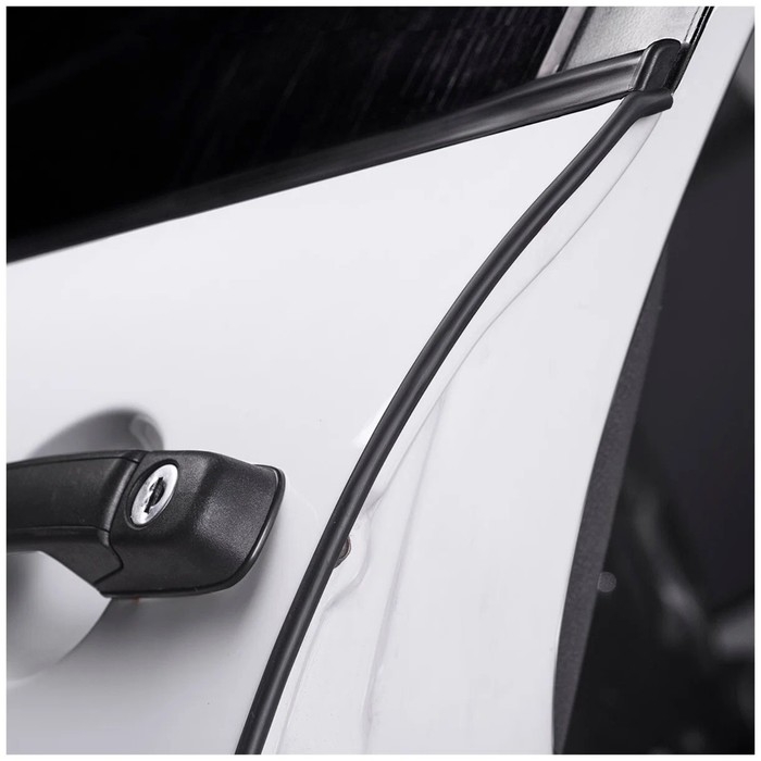 Защитный молдинг дверей TORSO, длина 5 м, черный Защитный молдинг дверей TORSO, длина 5 м, черный