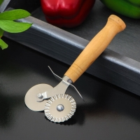 Нож для пиццы и теста двойной Доляна «Классик», 16 см, цвет бежевый Нож для пиццы и теста двойной Доляна «Классик», 16 см, цвет бежевый