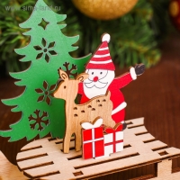 Декор &laquo;Дед мороз с оленем на санях&raquo;