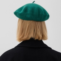 Берет женский MINAKU, цвет изумрудный, р-р 54-56 Берет женский MINAKU, цвет изумрудный, р-р 54-56