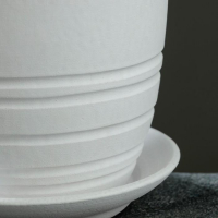 Горшок цветочный 1,7 л Престиж белый №3 Горшок цветочный 1,7 л Престиж белый №3