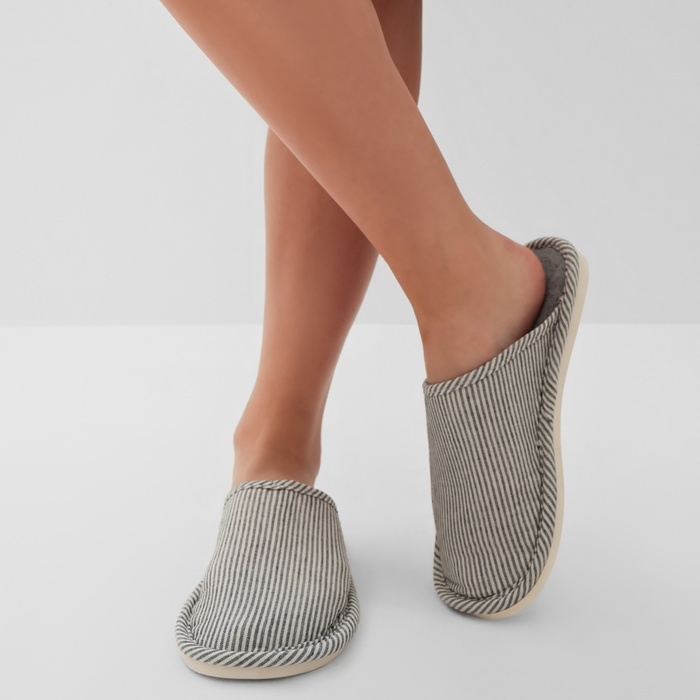 Тапочки женские, размер 40-41, цвет серый Тапочки женские, размер 40-41, цвет серый