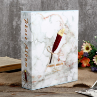 Фотоальбом на 80 фото 10х15 см "Мрамор и перо" в коробке МИКС 23х19,5х5 см Фотоальбом на 80 фото 10х15 см "Мрамор и перо" в коробке МИКС 23х19,5х5 см