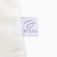 Новый год. Символ года. Змея. Чехол на подушку Этель &laquo;Змея с подарками&raquo; 40х40 см, велюр