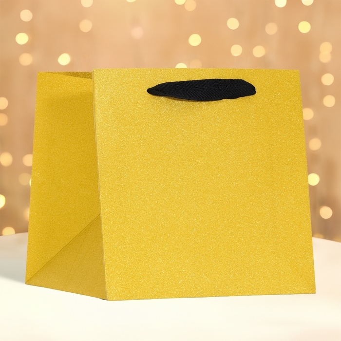 Пакет подарочный новогодний под торт, 20 х 20 х 20 см. Пакет подарочный новогодний под торт, 20 х 20 х 20 см.