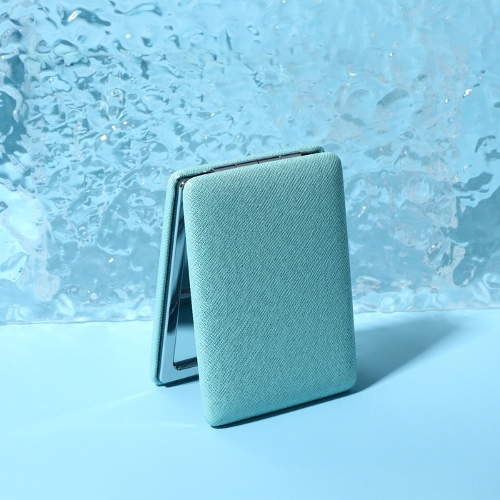 Зеркало складное &laquo;Блеск&raquo;, 6,3 &times; 8,7 &times; 1,8 см, цвет голубой