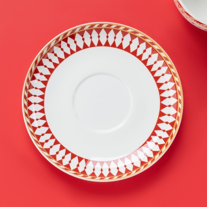 Новогодняя чайная пара Доляна &laquo;Парк аттракционов&raquo;, 2 предмета: чашка, блюдце, фарфор, цвет белый