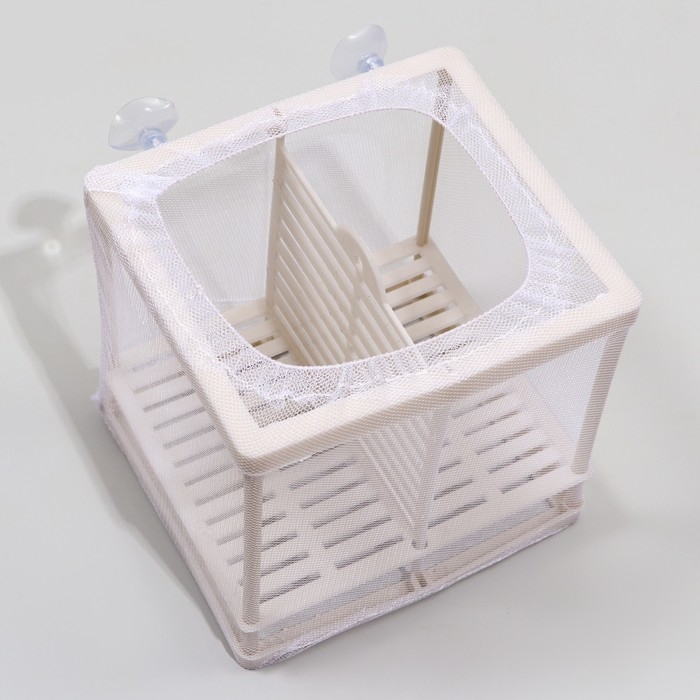 Отсадник малый с перегородкой и пластиковым дном, 14,5 х 16 х 15 см Отсадник малый с перегородкой и пластиковым дном, 14,5 х 16 х 15 см