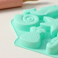 Форма для выпечки Доляна «Морские обитатели», силикон, 26×24×2,5 см, 7 ячеек, цвет бирюзовый Форма для выпечки Доляна «Морские обитатели», силикон, 26×24×2,5 см, 7 ячеек, цвет бирюзовый