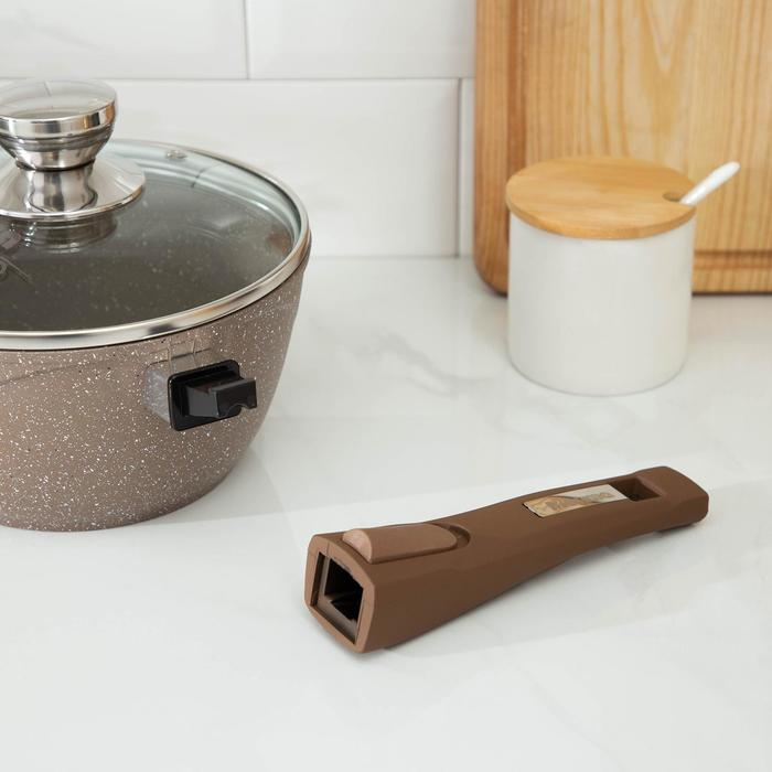 Ковш &laquo;Гранит Brown&raquo;, 1,7 л, съёмная ручка, стеклянная крышка, антипригарное покрытие, цвет коричневый