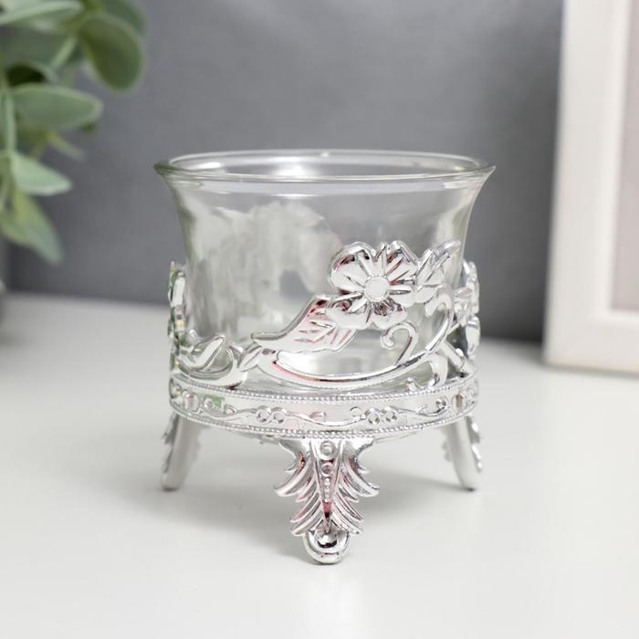 Подсвечник стекло, пластик на 1 свечу "Цветочек" серебро 6,5х6х6 см