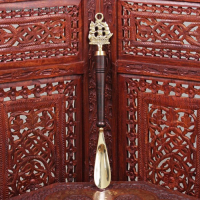 Ложка для обуви "Корабль" латунь 36х5х2,5 см Ложка для обуви "Корабль" латунь 36х5х2,5 см