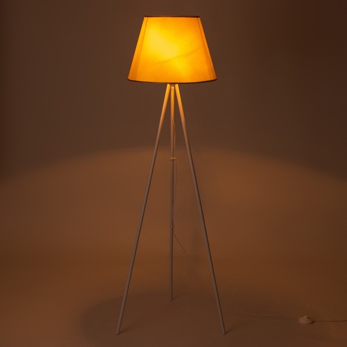 Торшер "Лаут" 1х15Вт Е27  белый, шампань