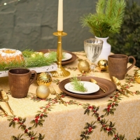 Скатерть новогодняя Доляна "Ёлочные игрушки" 145*180 см, 100% п/э