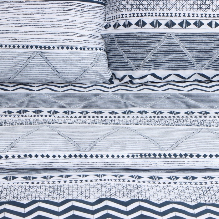 Постельное бельё Этель 1,5 сп Ethnos 150х215см, 150х225см, 50х70&plusmn; 3см-2 шт, новосатин