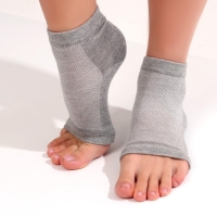 Напяточники для педикюра, увлажняющие, 16 &times; 8,5 см, ONE SIZE, цвет серый