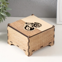 Шкатулка комбинированная "Цветок в сердце" 10,5х10х7 см Шкатулка комбинированная "Цветок в сердце" 10,5х10х7 см