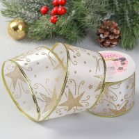 Лента атласная с металлической нитью &laquo;Узоры со звездой&raquo;, 60 мм, 9 &plusmn; 0,5 м, цвет белый/золотой