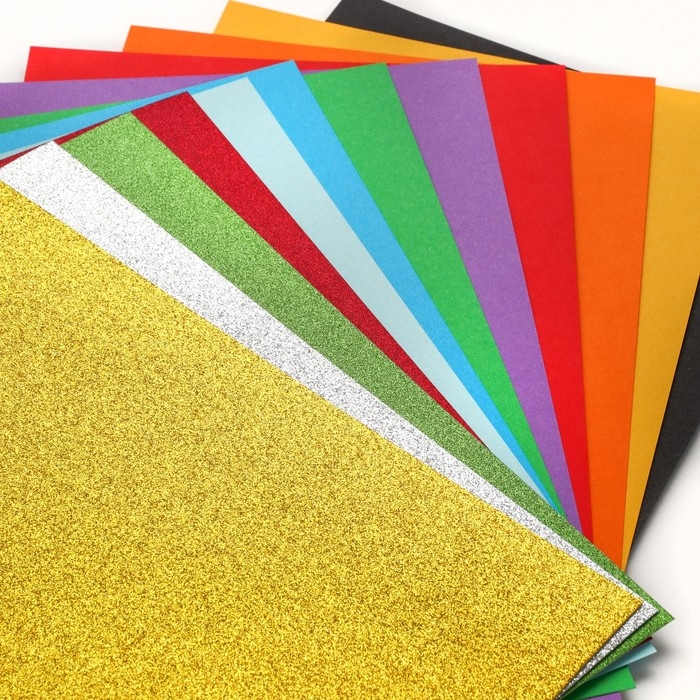 Картон цветной с блёстками, А4, 12 листов, 12 цветов, немелованный, двусторонний, в папке, 250 г/м&sup2;, Маша и Медведь
