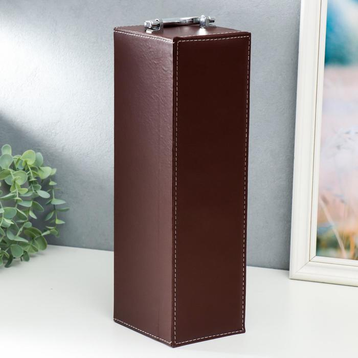 Шкатулка дерево, кожзам под бутылку Шкатулка дерево, кожзам под бутылку "Коричневая с белой строчкой" 4 предмета 36х11х12 см