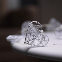 Гирлянда &laquo;Нить&raquo; роса 4.5х3 см, с насадками &laquo;Сердце&raquo;, IP20, серебристая нить, 10 LED, батарейки ААх2 (не в комплекте), свечение тёплое белое