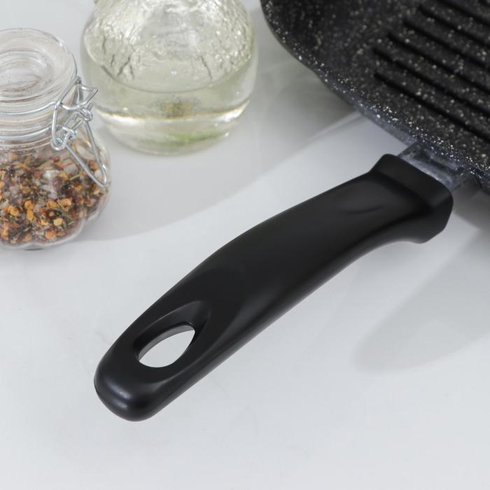 Сковорода-гриль квадратная Доляна, 26×26 см, антипригарное покрытие Сковорода-гриль квадратная Доляна, 26×26 см, антипригарное покрытие