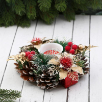 Подсвечник со свечой "Гранд" с зимними цветами, 16 см Подсвечник со свечой "Гранд" с зимними цветами, 16 см