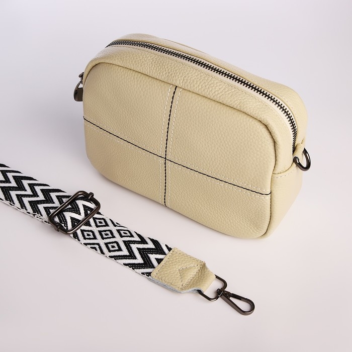 Сумка женская на молнии, цвет бежевый Сумка женская на молнии, цвет бежевый