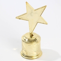 Кружка и кубок на Выпускной &laquo;Выпускник&raquo;, подарочный набор