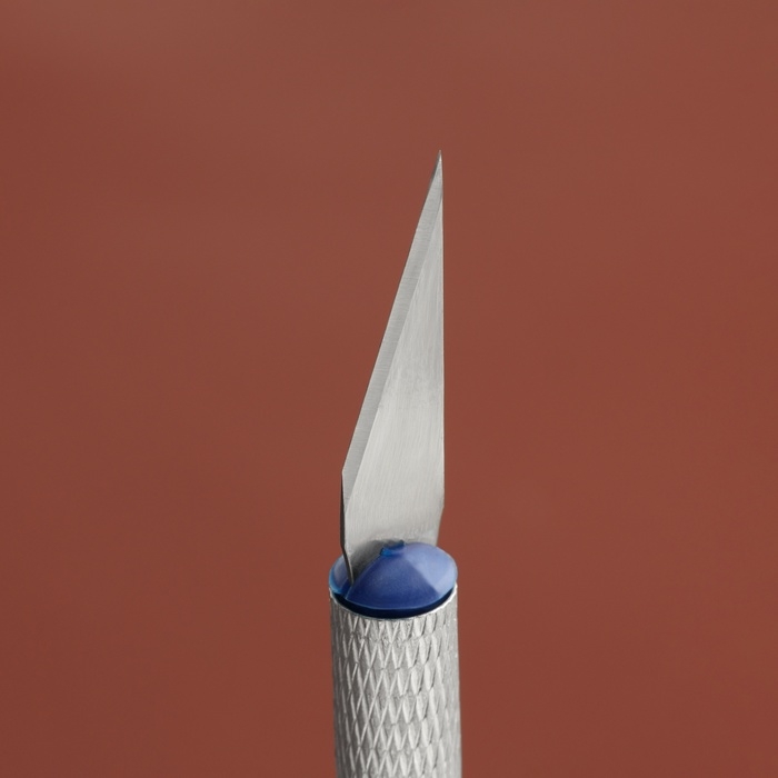 Нож макетный для работы с кожей, 14,5 &times; 0,8 см, цвет серебряный