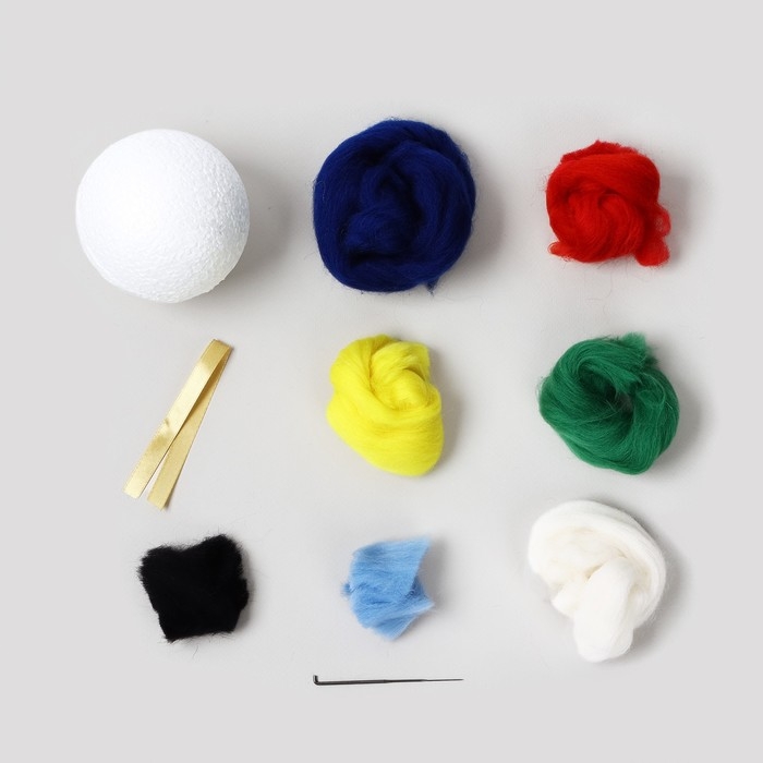 Валяние из шерсти на новый год. Ёлочный шар своими руками &laquo;Змея в шапочке&raquo;, d = 9 см, новогодний набор для творчества, символ года 2025