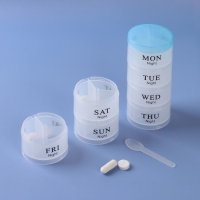 Таблетница - органайзер &laquo;Пирамида&raquo;, английские буквы, утро/день/вечер, d = 19,5 &times; 5 см, 7 контейнеров по 3 секции, цвет МИКС