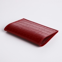 Обложка для паспорта, крокодил, цвет красный