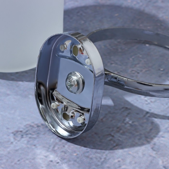 Ёрш для унитаза с подставкой настенный Штольц St&ouml;lz &laquo;Нео&raquo;, 12&times;14&times;36 см, цвет хромированный