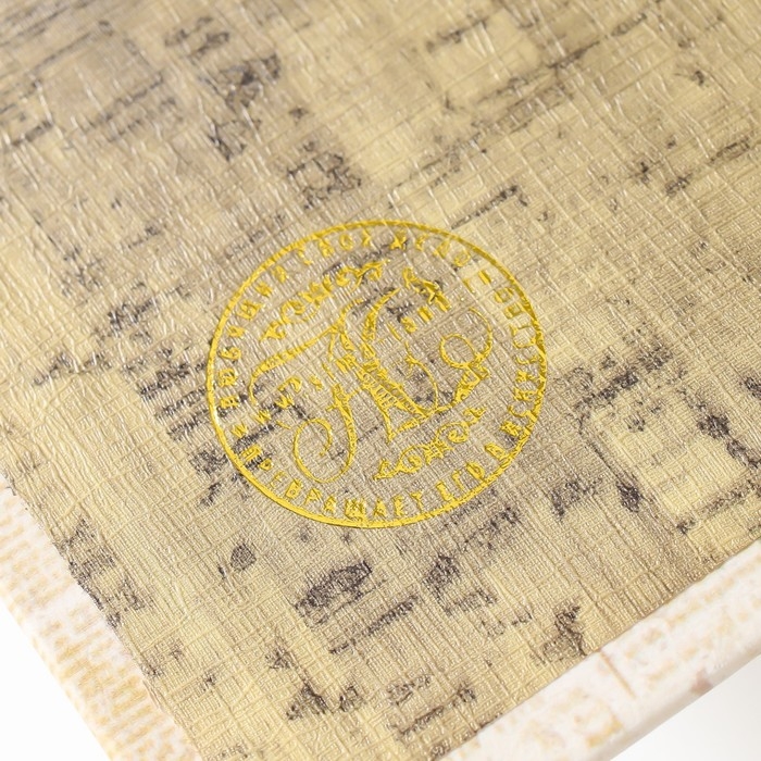 Сейф-книга дерево кожзам Сейф-книга дерево кожзам "Ромашки и божьи коровки" 21х13х5 см