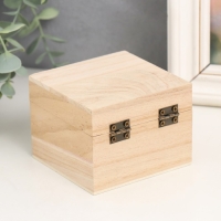 Шкатулка дерево для росписи квадрат 6,5х8,5х8,5 см Шкатулка дерево для росписи квадрат 6,5х8,5х8,5 см