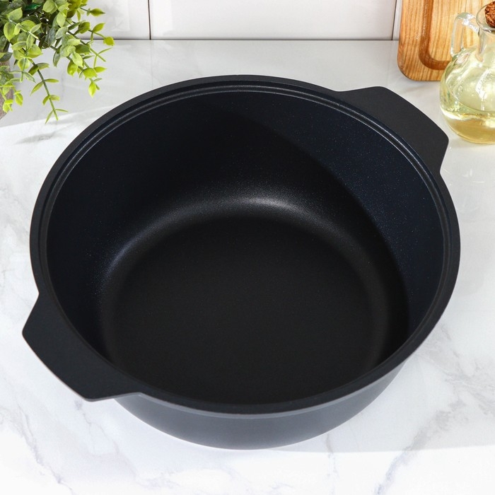 Жаровня &laquo;Традиция&raquo;, 4 л, d=28 см, h=11 см, алюминиевая крышка, антипригарное покрытие, цвет чёрный