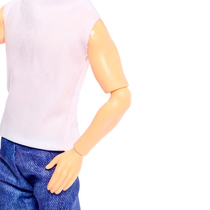 Кукла-модель &laquo;Высокая мода&raquo;, чёрный полушубок